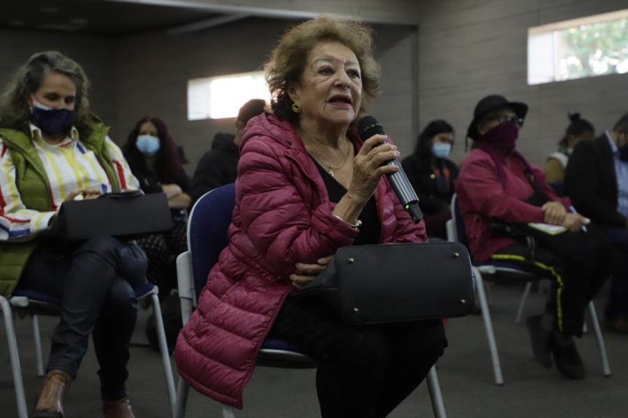 Una convocatoria para que Bogotá reverdezca y sus mujeres florezcan